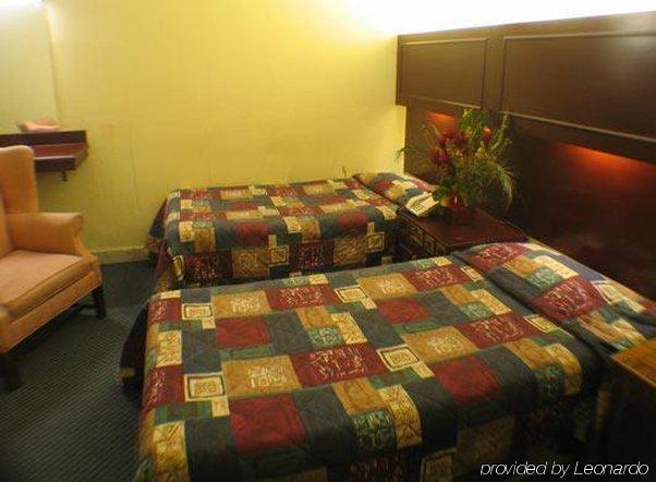 Park Avenue J Hotel London Hyde Park Room photo